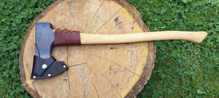 Council tools camp axe 24.jpg Council tools camp axe 24.jpg