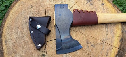 Council tools camp axe 24 close.jpg Council tools camp axe 24 close.jpg
