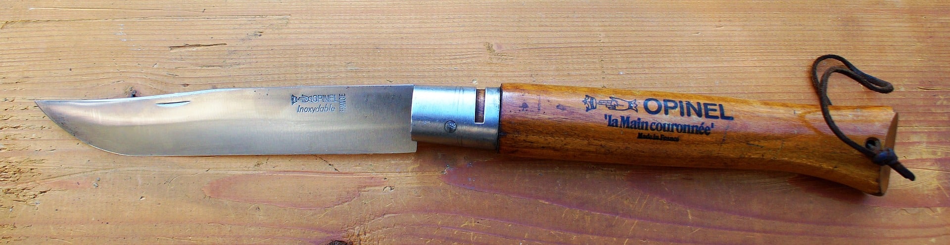 Open Opinel knife